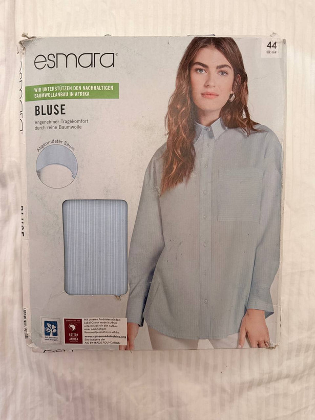 شومیز زنانه Esmara | شومیز اورسایز راهراه آبی روشن و سفید. کد ADA-SH-104