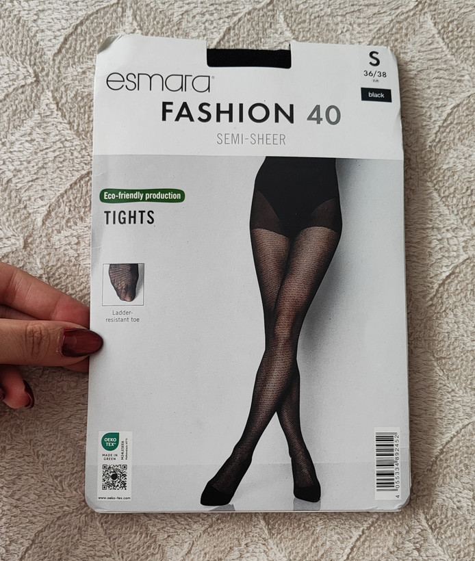 جورابشلواری زنانه اسمارا Esmara | FASHION ۴۰ دنیر مشکی نیمهشفاف طرحدار